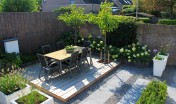 achtertuin_etten-leur_modern_eigentijds_trendy_onderhoudsvrij_strak_tuinaanleg_dakbomen